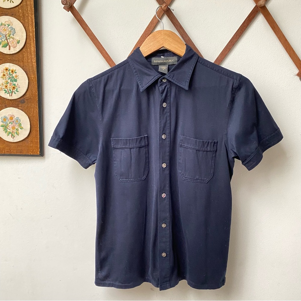 Banana Republic Slim Fit 2 Pocket Button Up Shirt